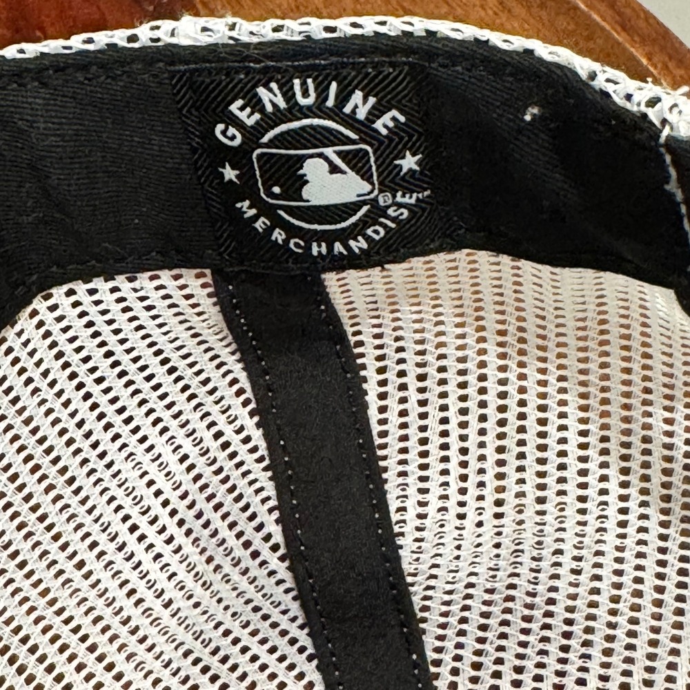 47 Brand New York‎ Yankees MLB Trucker Hat Gray White Mesh Snapback OSFA Cap - Picture 7 of 8